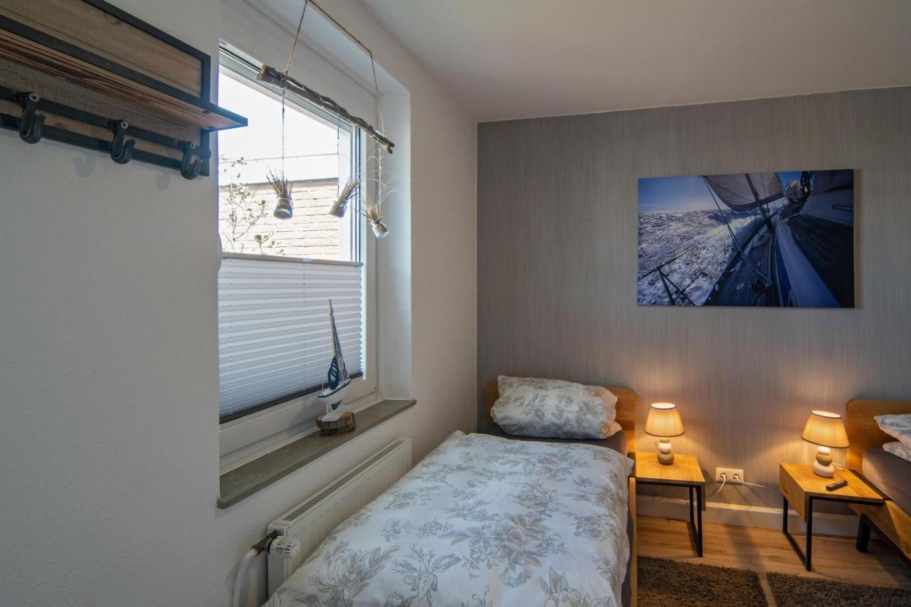 Bootsmann Villa Dornumersiel Bagian luar foto